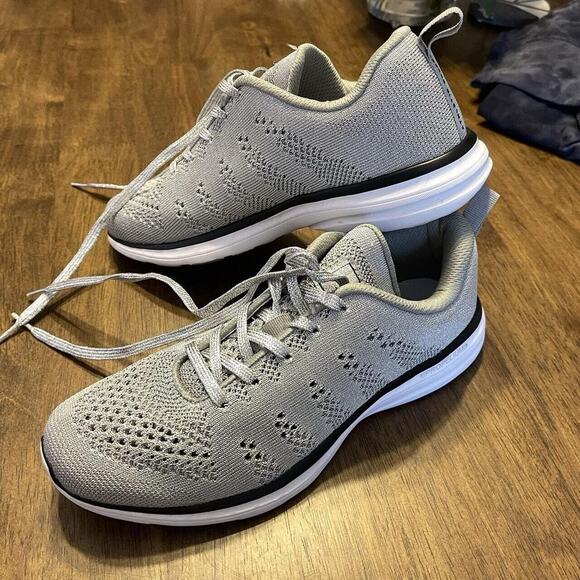 apl womens tech loom pro steel grey sneaker - Picture 1 of 7